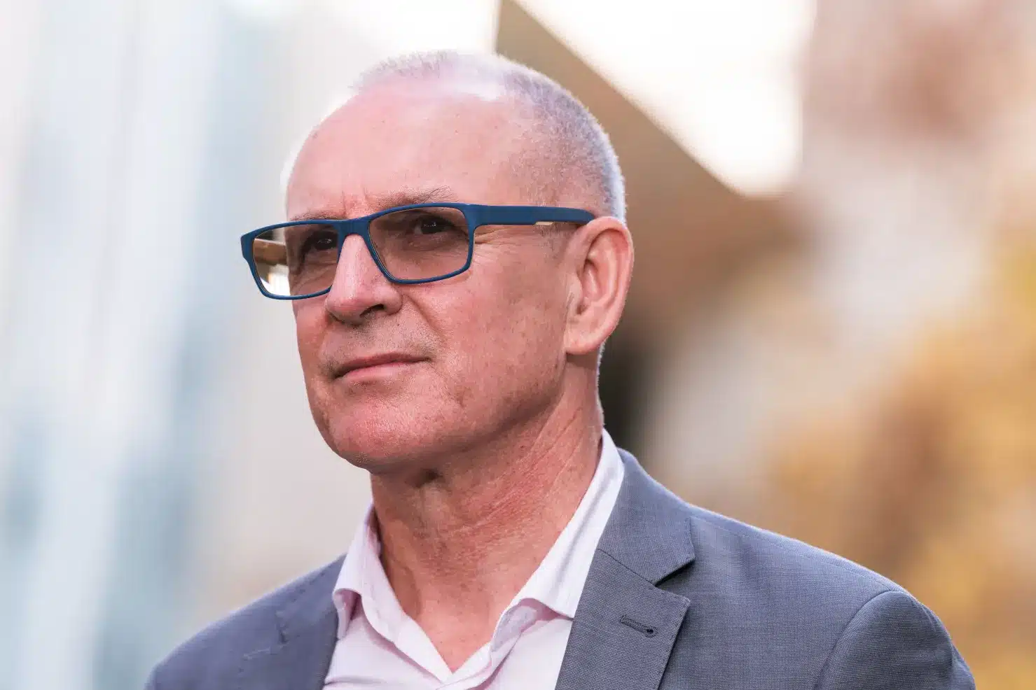 تعيين جاي ويذريل مفوضًا