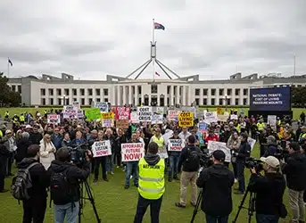 الحكومة الأسترالية تواجه ضغوطًا