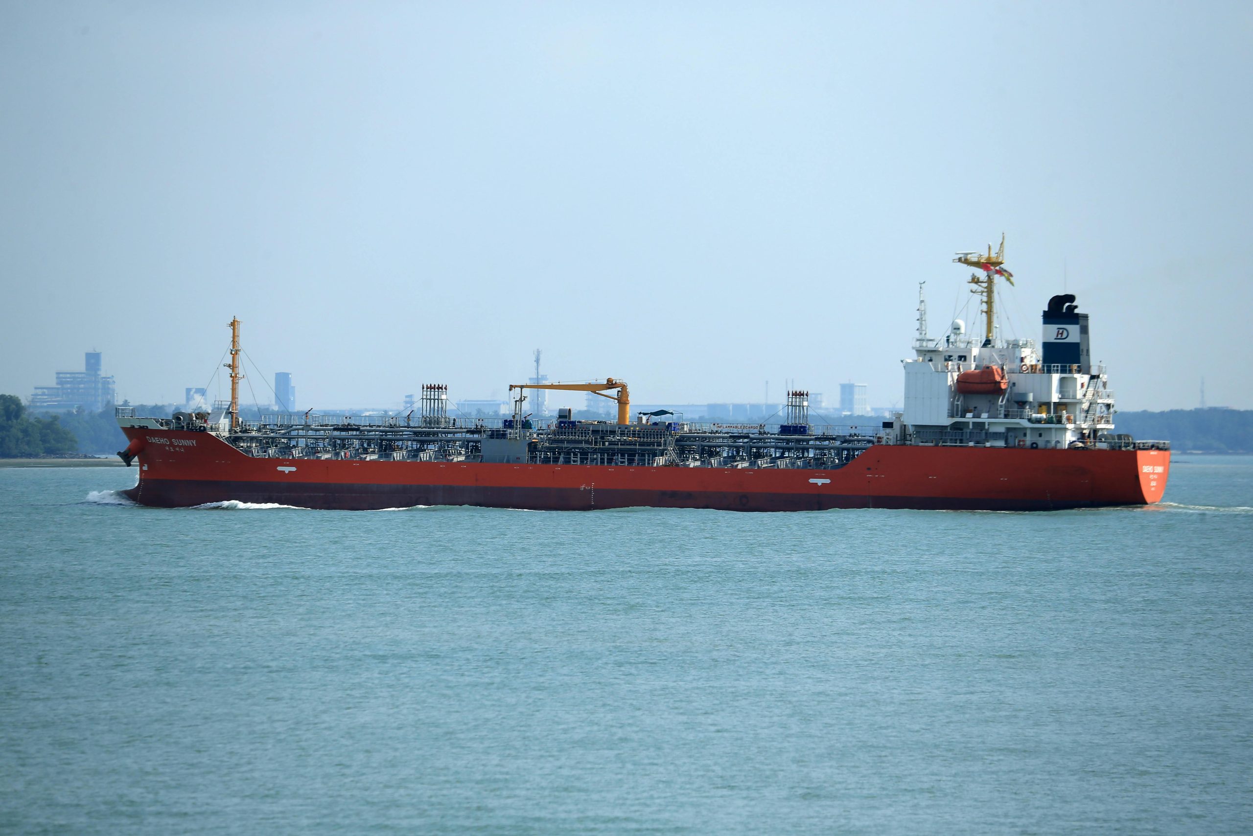 شركات الطاقة تطمئن